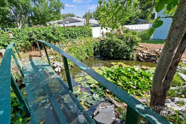 $525,000 | 1155 East Victory Road, Boise, ID 83706