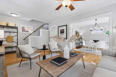 $400,000 | 29 Oliver Avenue South, Minneapolis, MN 55405