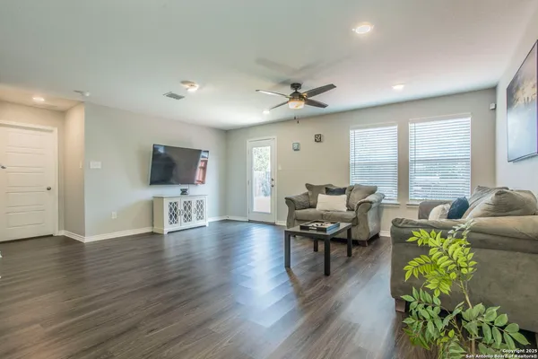 a picture of floor plan