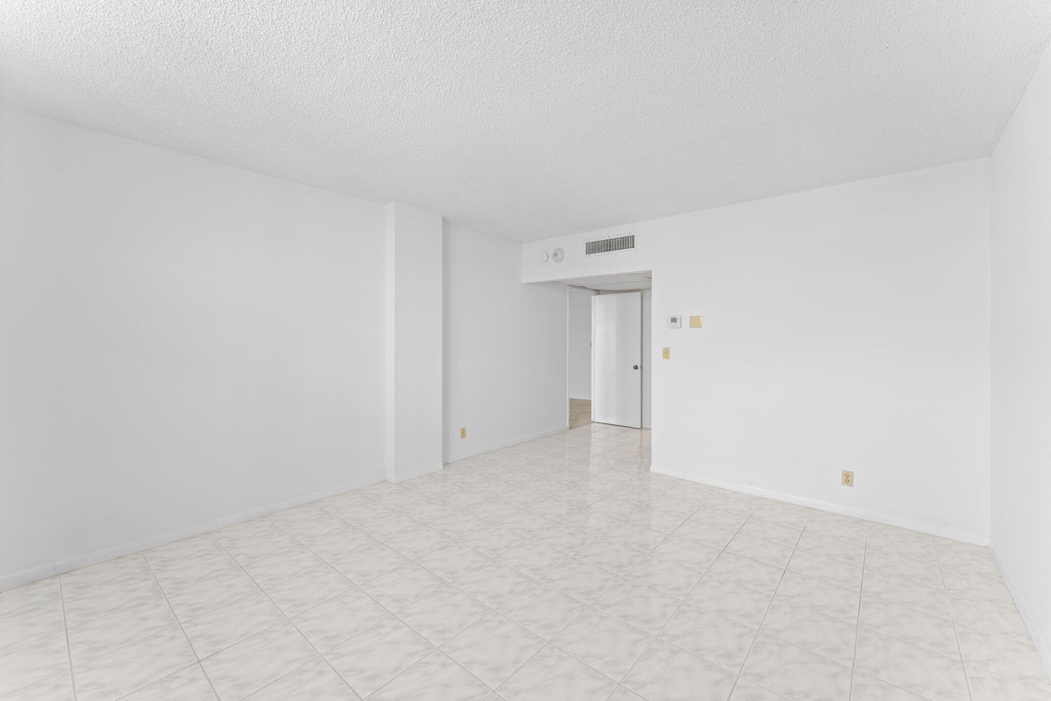 2851 South Ocean Boulevard, Unit F6 Boca Raton, FL 33432 - Photo 27 of 33 15-web-or-mls-2851-s-ocean-blvd-6-f