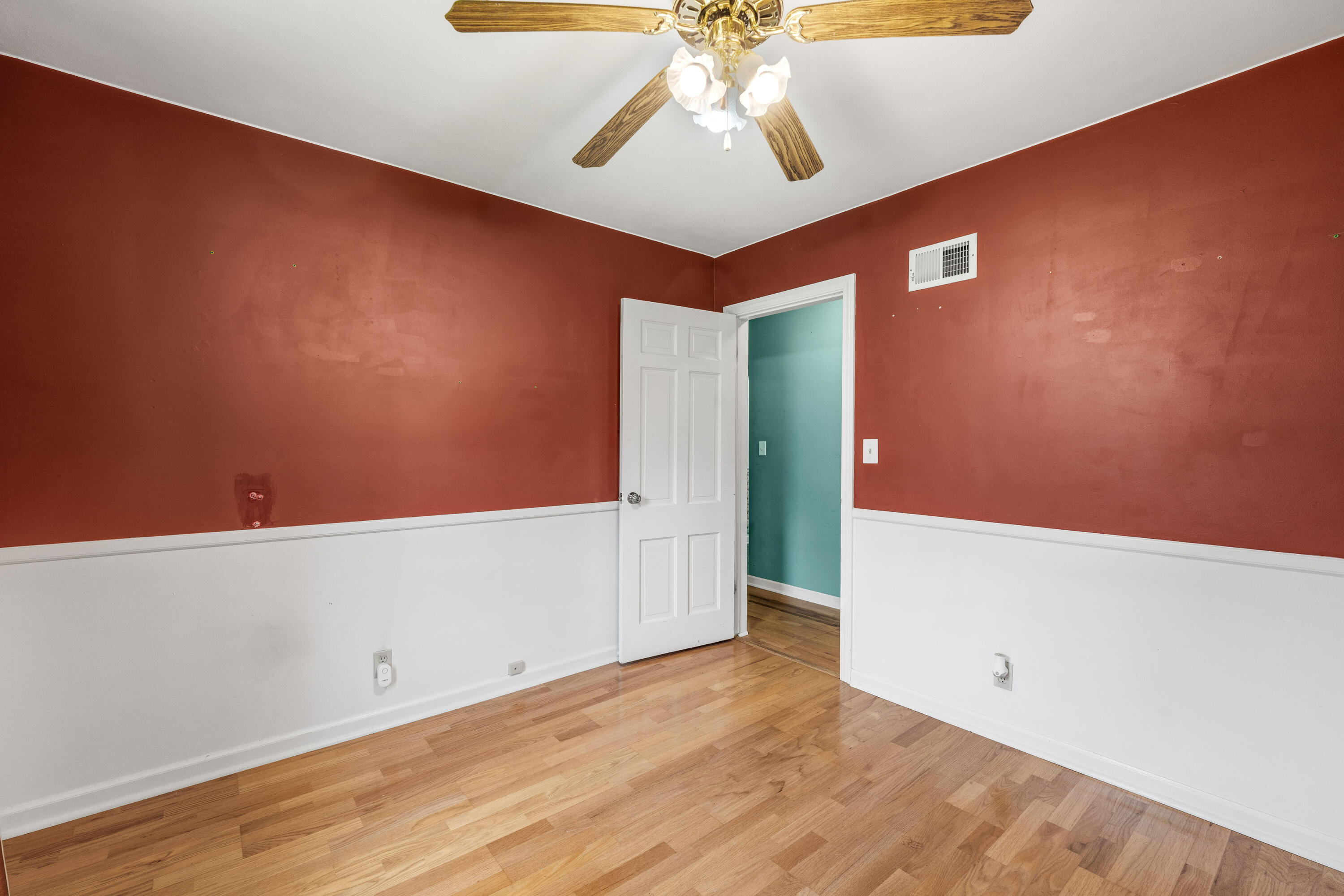 601 Isabelle Avenue Racine, WI 53402 - Photo 23 of 30 DSC04876
