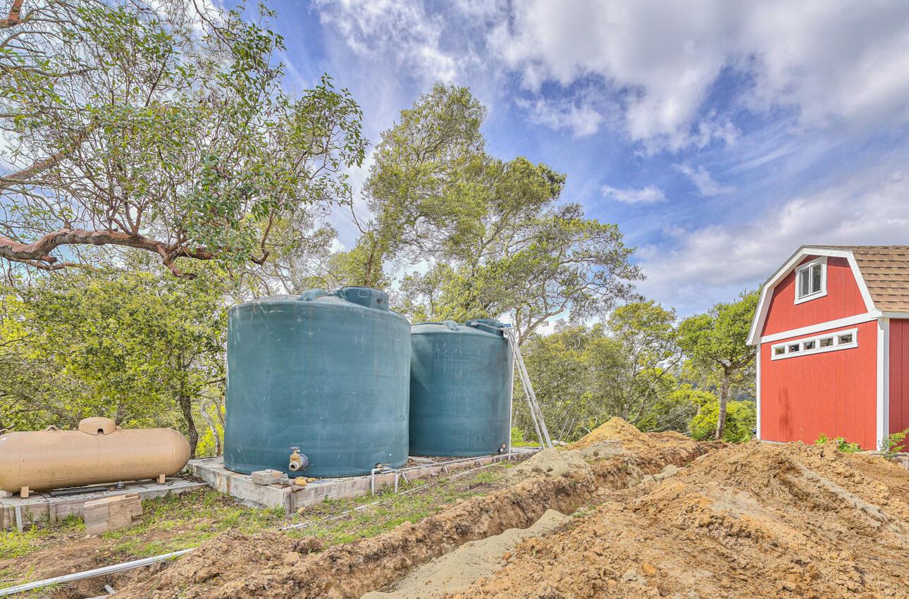 420 Yellowbrick Road Watsonville, CA 95076 - Photo 7 of 23 a view of a outdoor space