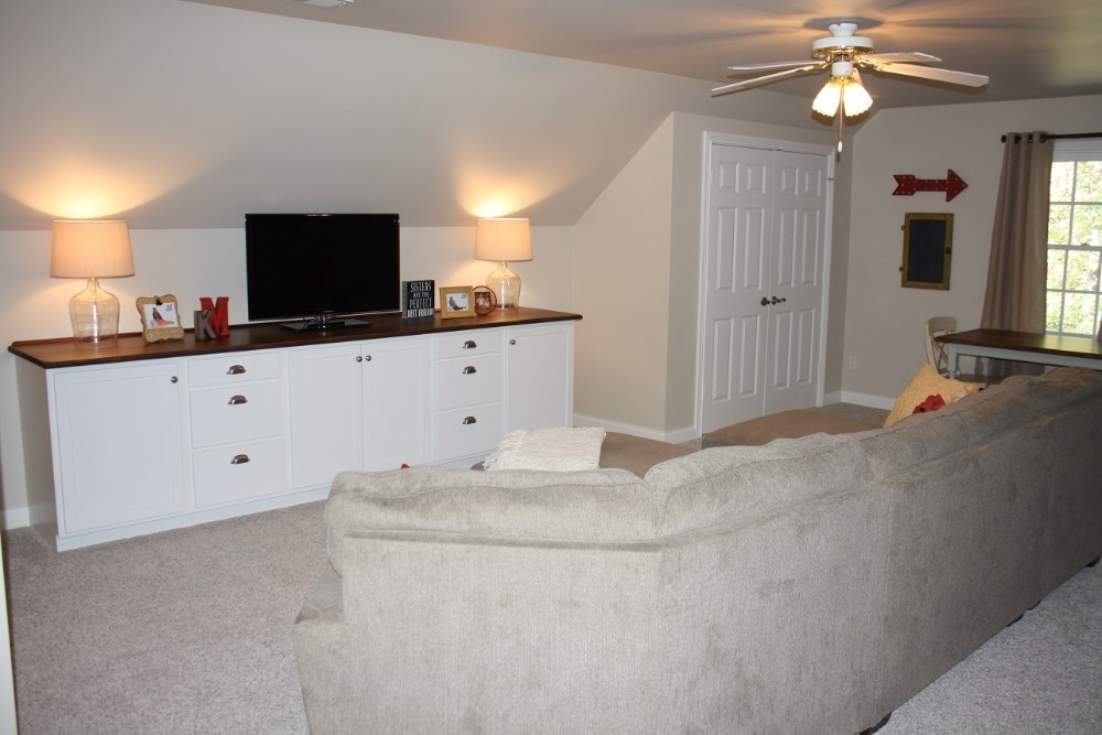 1130 Pine Gate Road Evansville, IN 47725 - Photo 12 of 15 Gallery Image 12