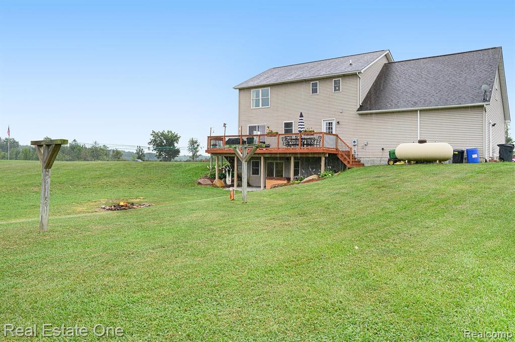 67 East Castle Road Fostoria, MI 48435 - Photo 28 of 45