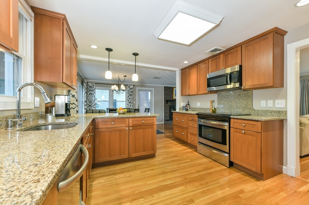 140 Governors Road Quincy, MA 02169 - Photo 11 of 25