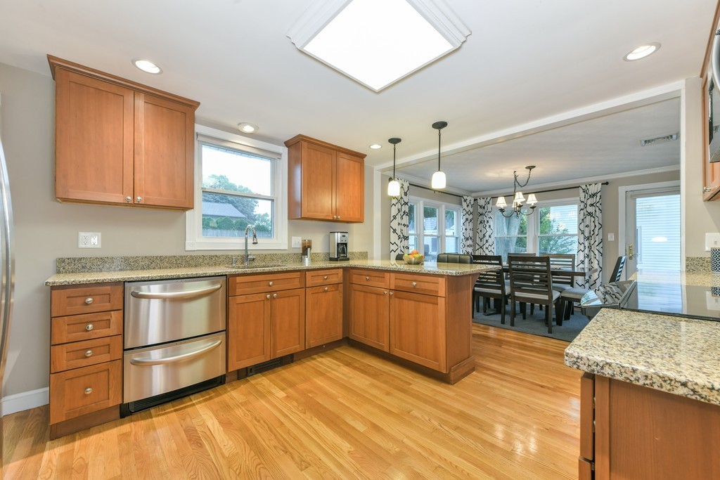 140 Governors Road Quincy, MA 02169 - Photo 12 of 25