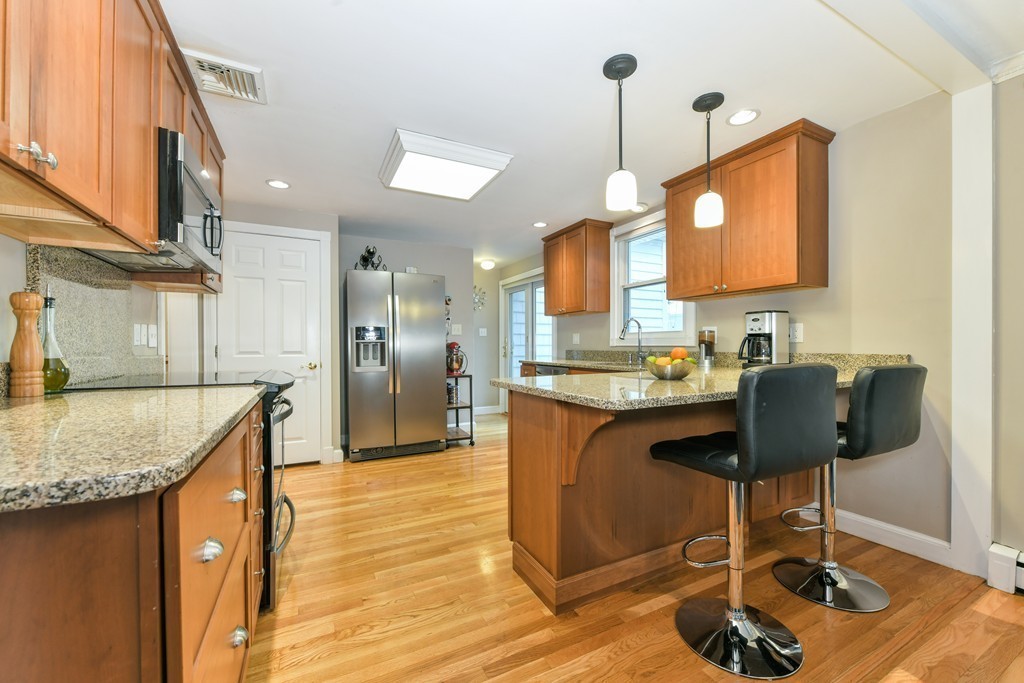 140 Governors Road Quincy, MA 02169 - Photo 10 of 25