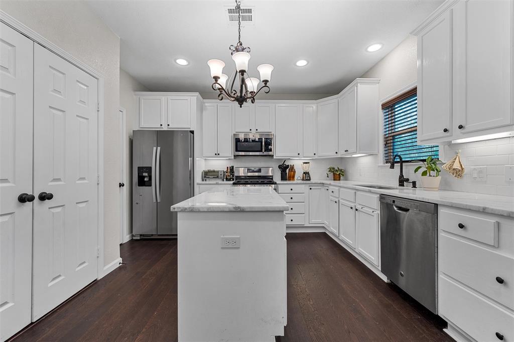 4105 North 27th Street Waco, TX 76708 - Photo 8 of 26