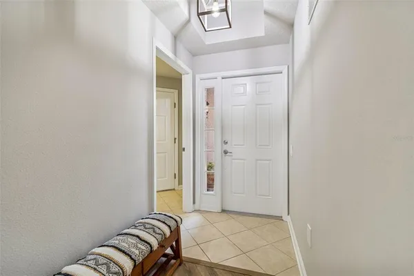 $399,000 | 822 Lantern Way, Unit 102, Clearwater, FL 33765