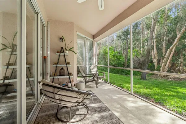 $399,000 | 822 Lantern Way, Unit 102, Clearwater, FL 33765