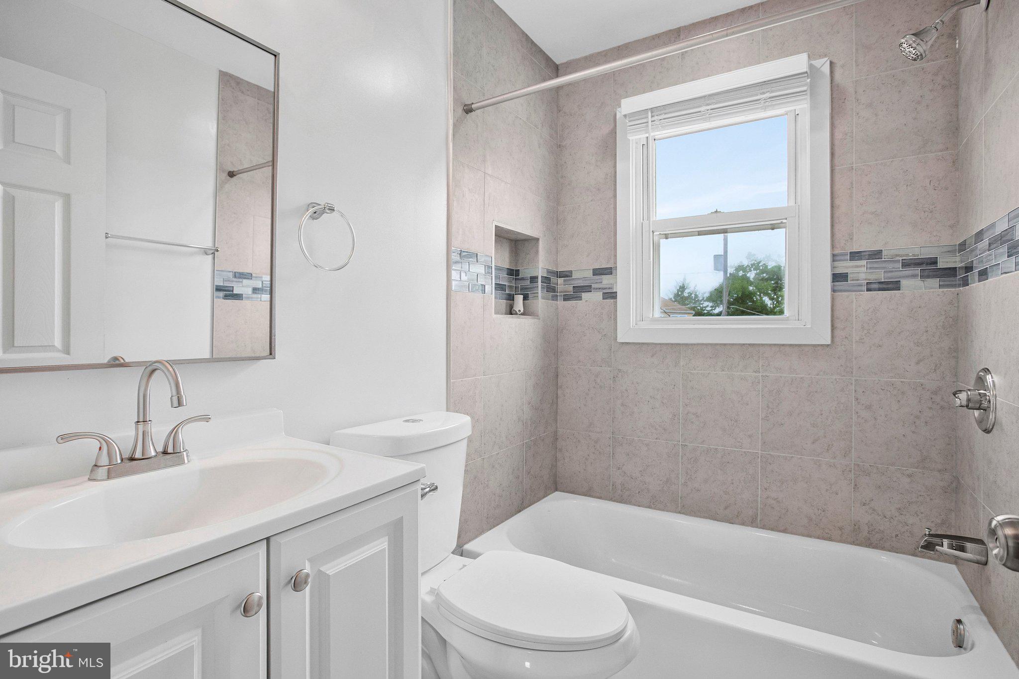 7144 Bexhill Road Baltimore, MD 21244 - Photo 16 of 31