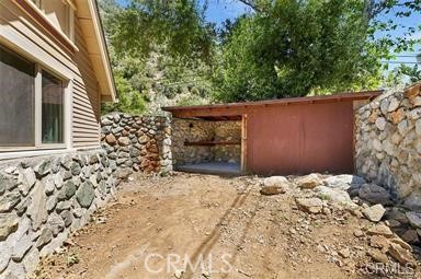 8 Oak Drive Mount Baldy, CA 91759 - Photo 13 of 26 a view of side house with a yard