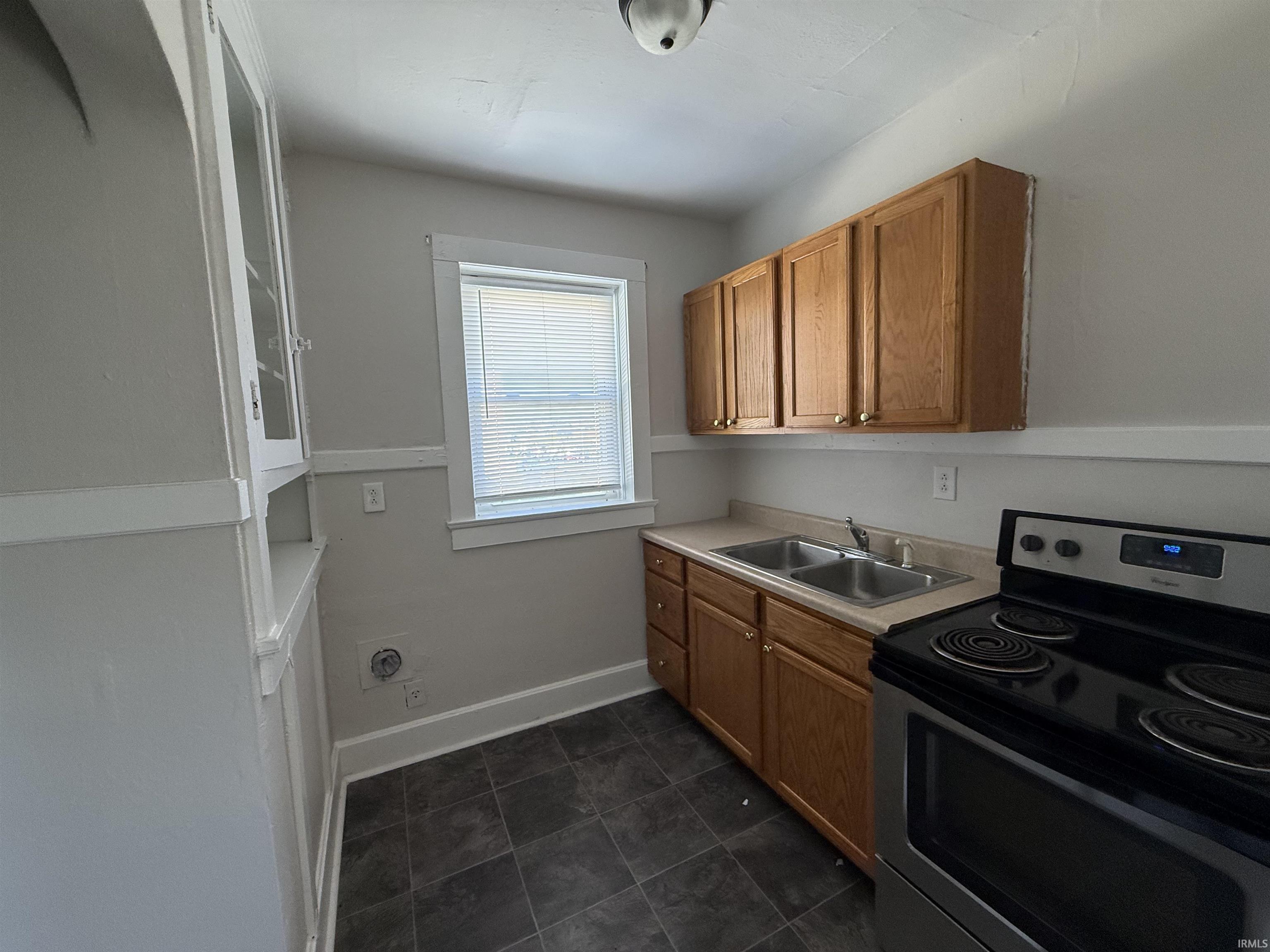 102 North First Avenue Evansville, IN 47710 - Photo 4 of 13