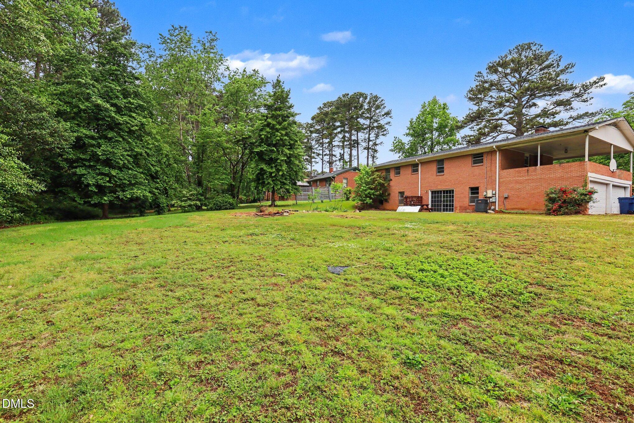 1813 Carbonton Road Sanford, NC 27330 - Photo 11 of 36 032_file_4363