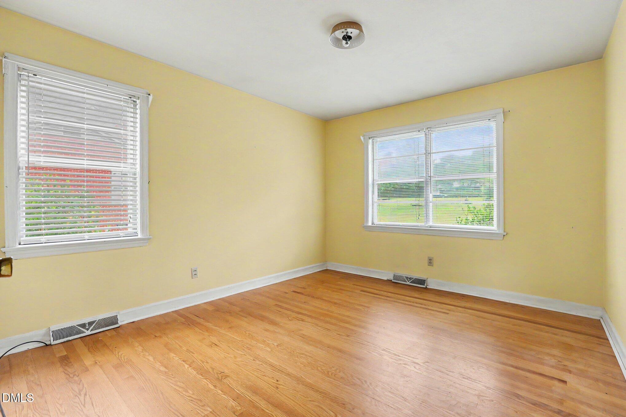 1813 Carbonton Road Sanford, NC 27330 - Photo 13 of 36 005_file_4775