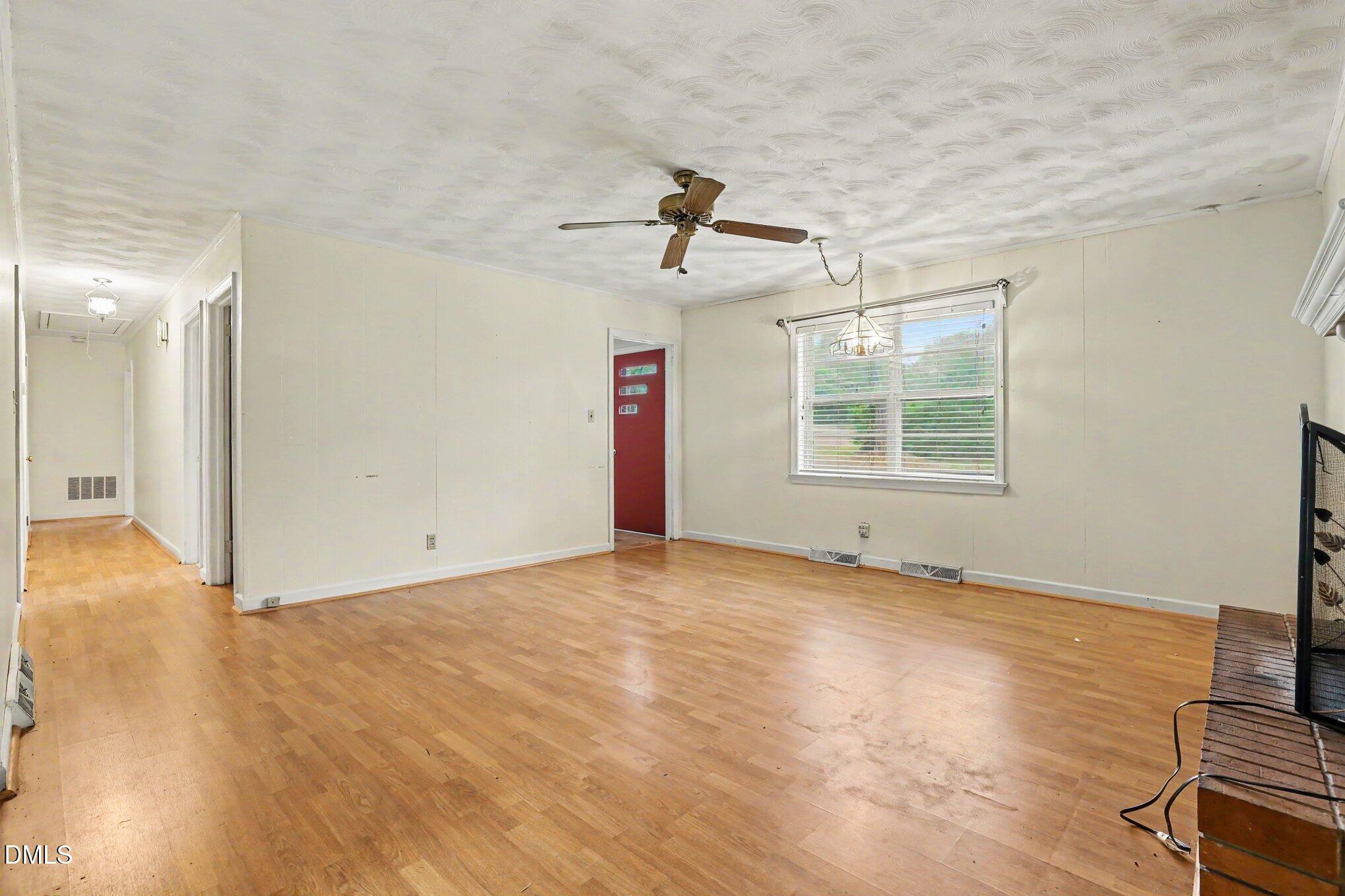 1813 Carbonton Road Sanford, NC 27330 - Photo 24 of 36 014_file_4270