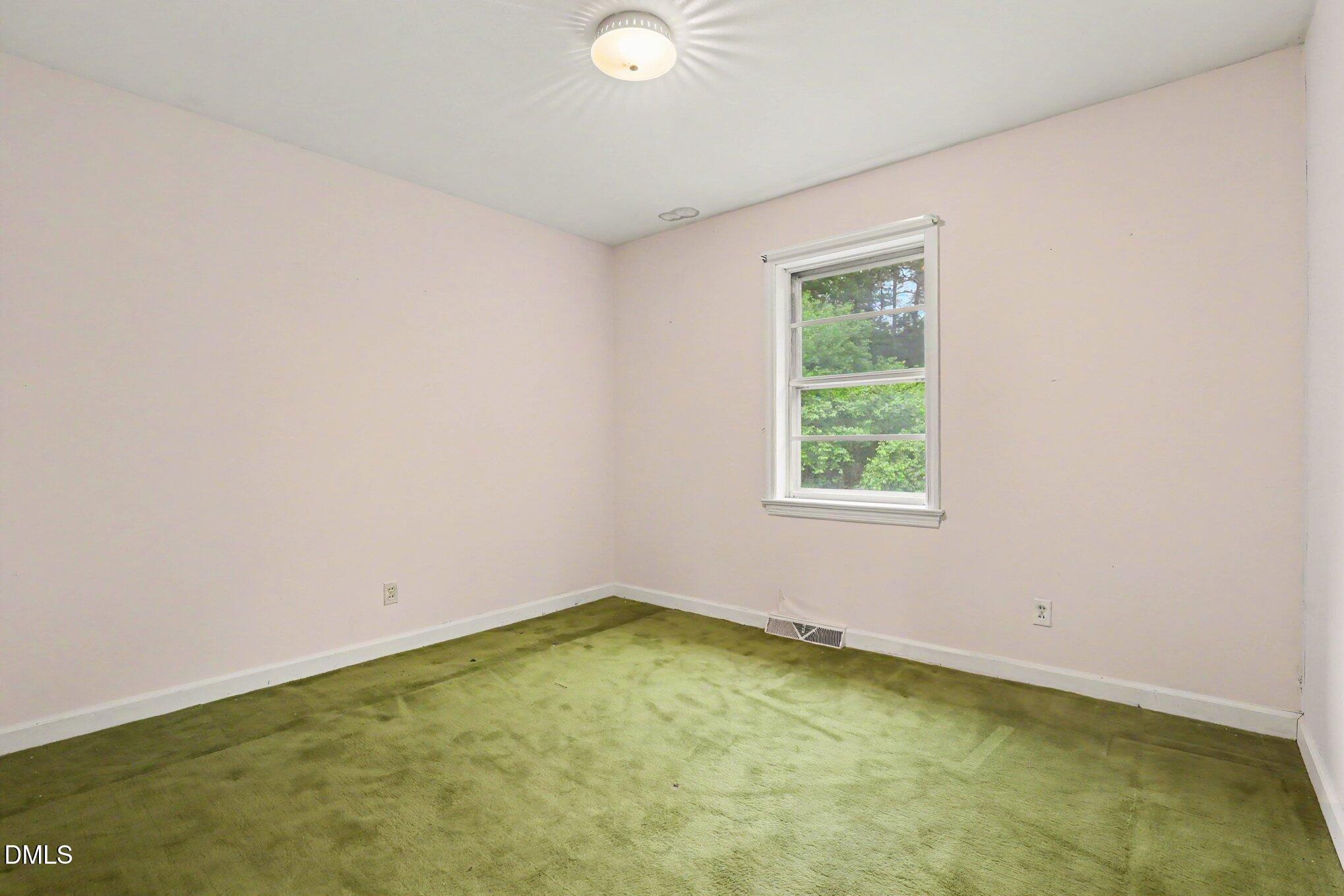 1813 Carbonton Road Sanford, NC 27330 - Photo 29 of 36 010_file_1561