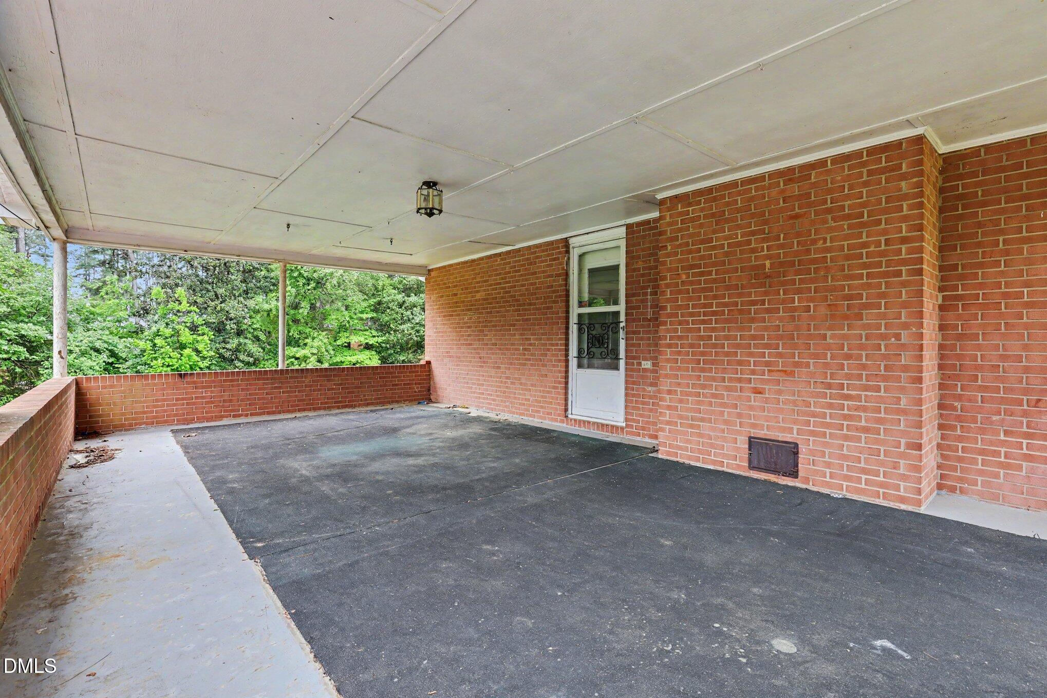 1813 Carbonton Road Sanford, NC 27330 - Photo 8 of 36 026_file_3606