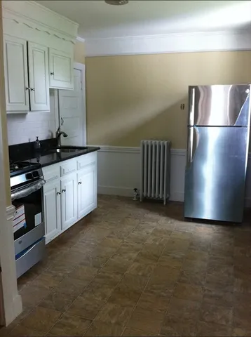 $1,750 | 290 Adams Street, Unit 4, Abington, MA 02351