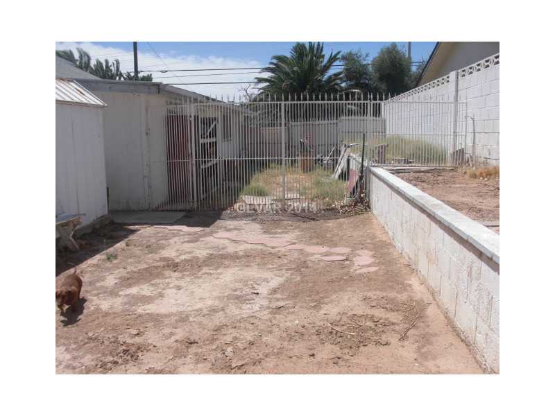 4242 East Russell Road Las Vegas, NV 89120 - Photo 17 of 19 Property Photo.