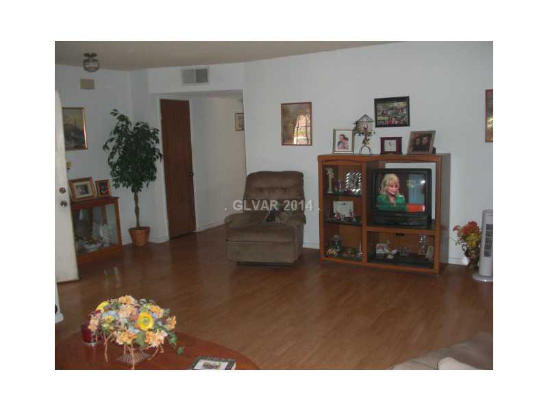 4242 East Russell Road Las Vegas, NV 89120 - Photo 10 of 19 Property Photo.