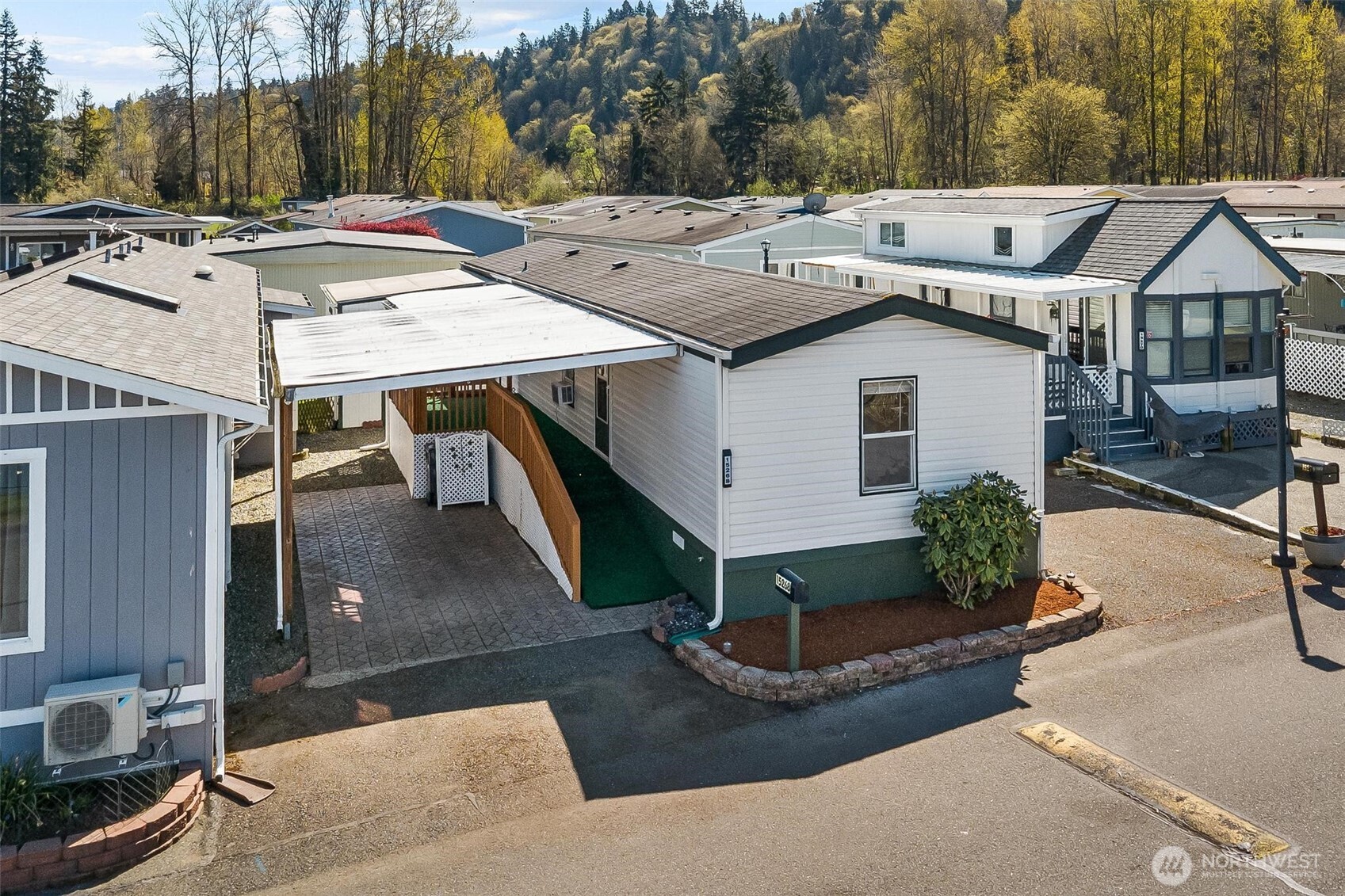 15268 Maple Drive, Unit M68 Renton, WA 98058 - Photo 19 of 33