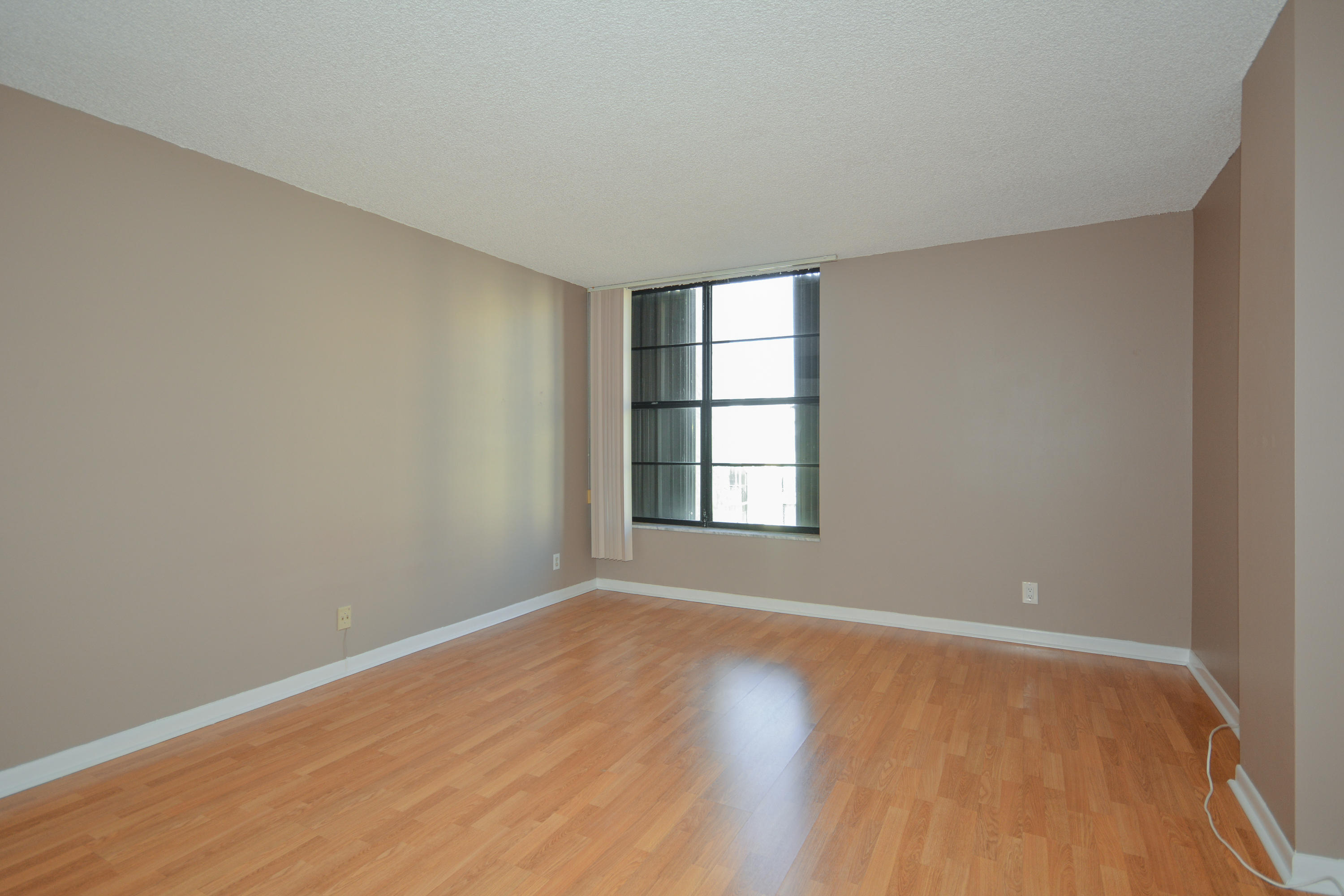 12 Royal Palm Way, Unit 304 Boca Raton, FL 33432 - Photo 13 of 31 12 royal palm way_cyndi avant_60