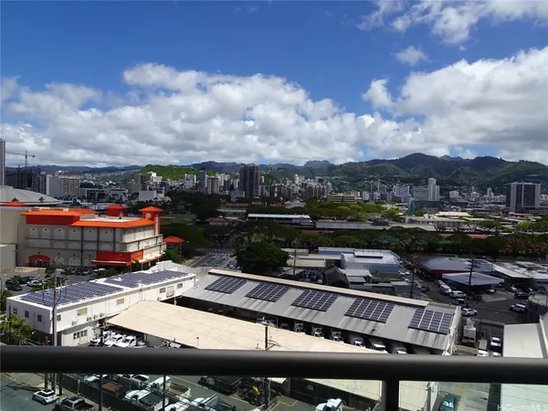 $2,500 | 1133 Waimanu Street, Unit 1105, Honolulu, HI 96814