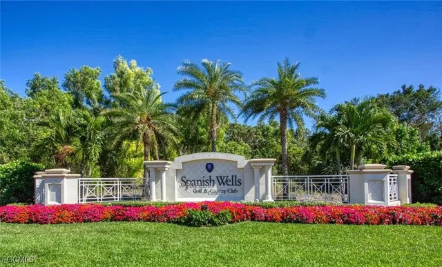 an aerial view of a swimming pool patio and mountain view