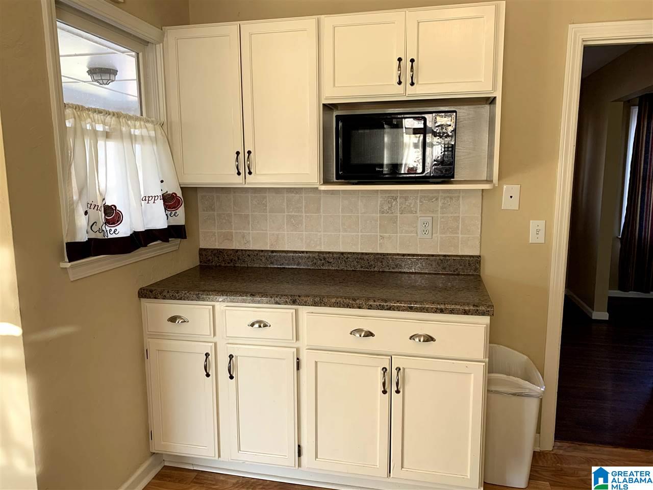 2804 9th Street Northeast Birmingham, AL 35215 - Photo 6 of 27