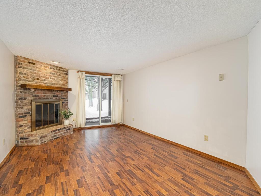 14686 Embry Path Apple Valley, MN 55124 - Photo 15 of 19 Gallery Image 15