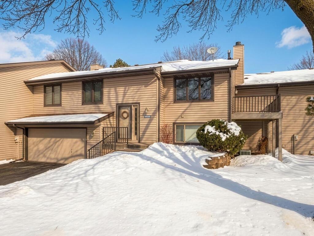 14686 Embry Path Apple Valley, MN 55124 - Photo 18 of 19 Gallery Image 18