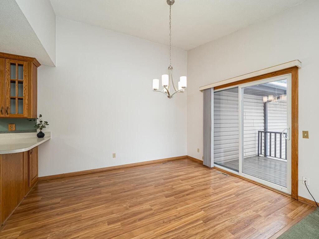 14686 Embry Path Apple Valley, MN 55124 - Photo 6 of 19 Gallery Image 6