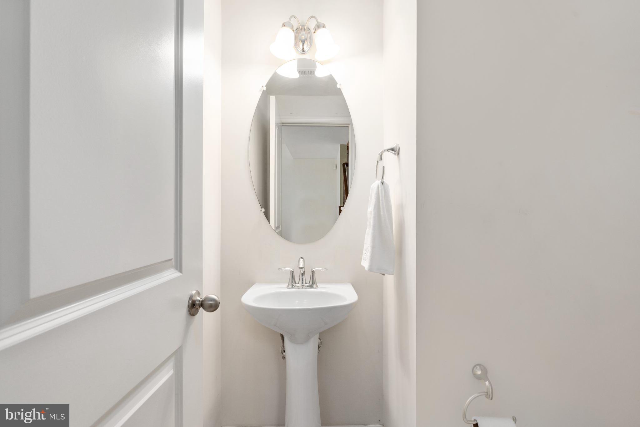 22644 Flowing Spring Square Brambleton, VA 20148 - Photo 15 of 47