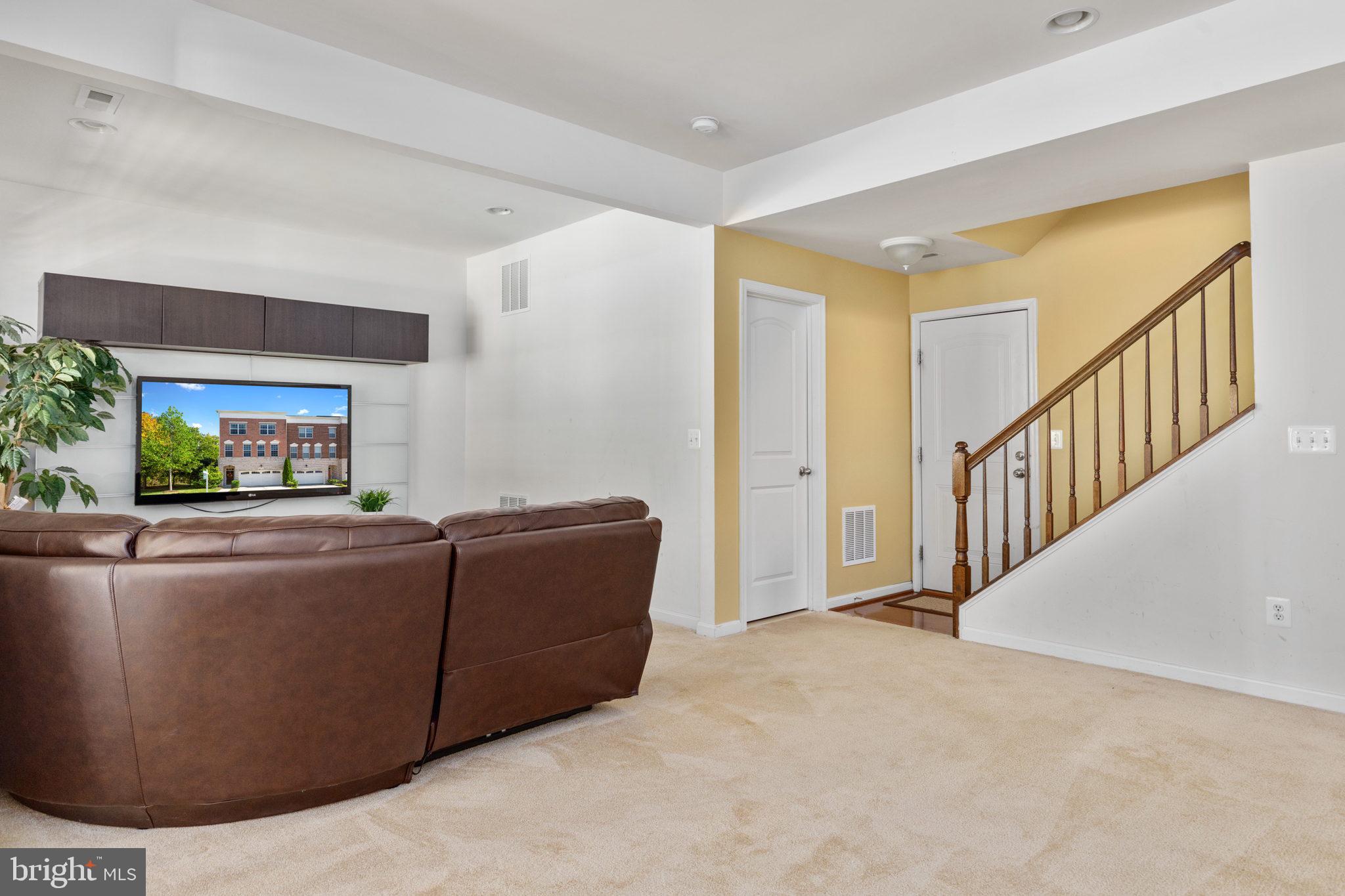 22644 Flowing Spring Square Brambleton, VA 20148 - Photo 27 of 47