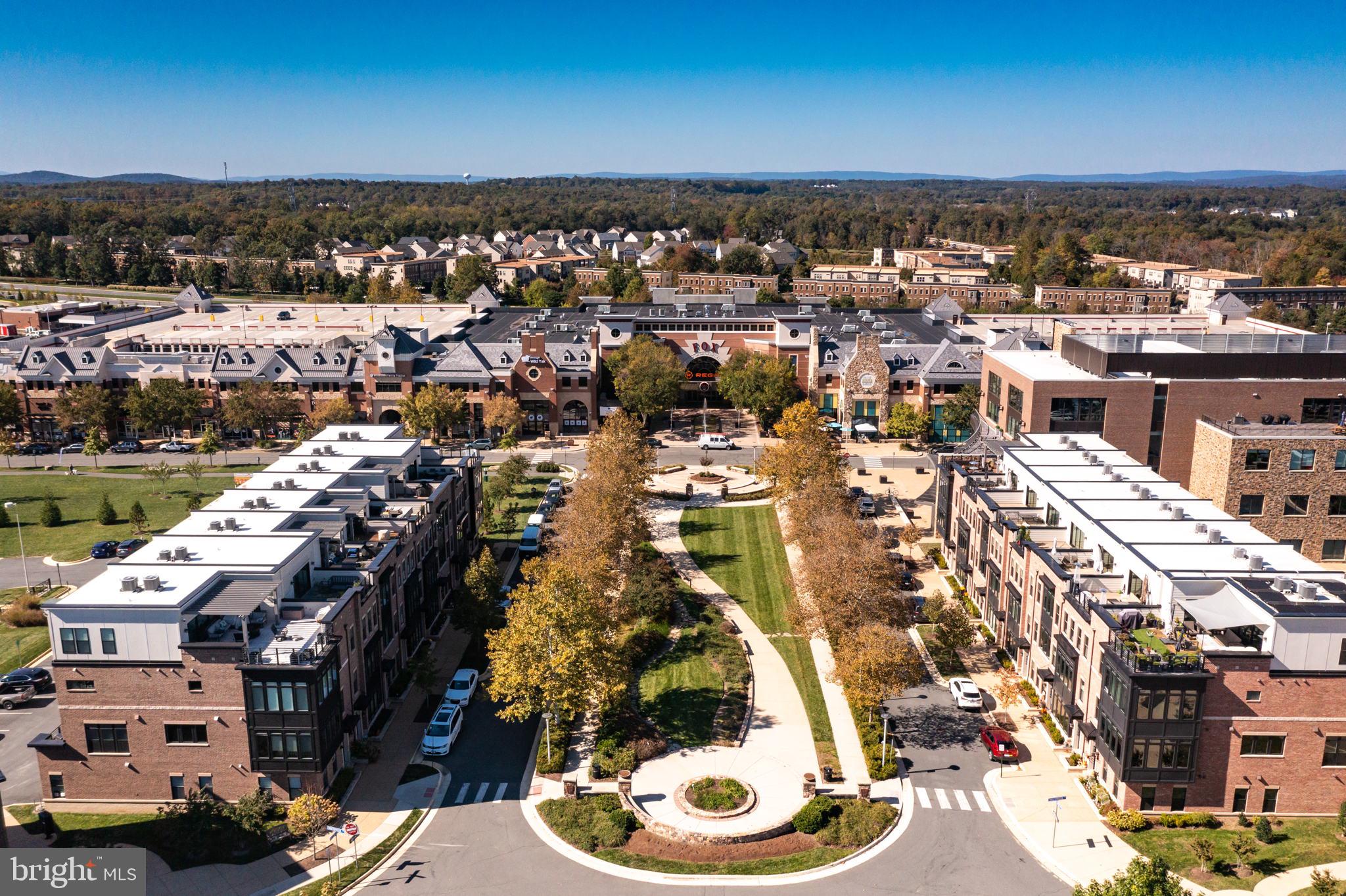 22644 Flowing Spring Square Brambleton, VA 20148 - Photo 33 of 47