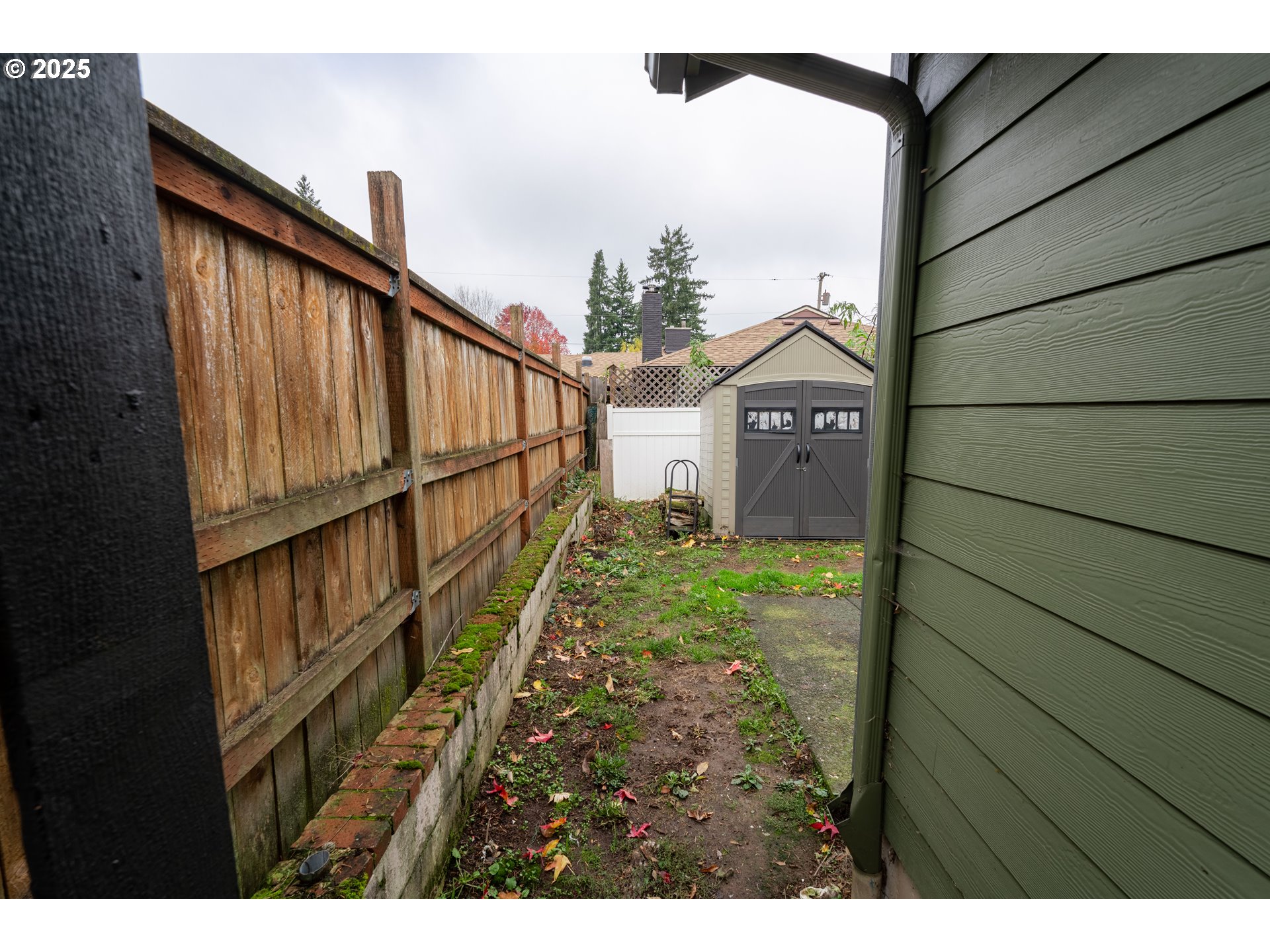 219 Northeast 18th Avenue Camas, WA 98607 - Photo 30 of 34 a view of entryway with wooden floor