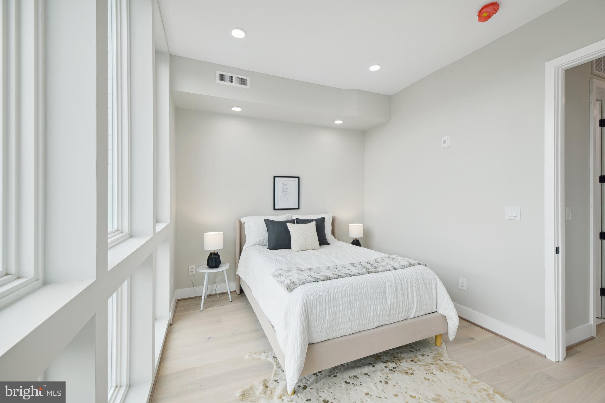 2213 M Street Northeast, Unit 6 Washington, DC 20002 - Photo 13 of 16