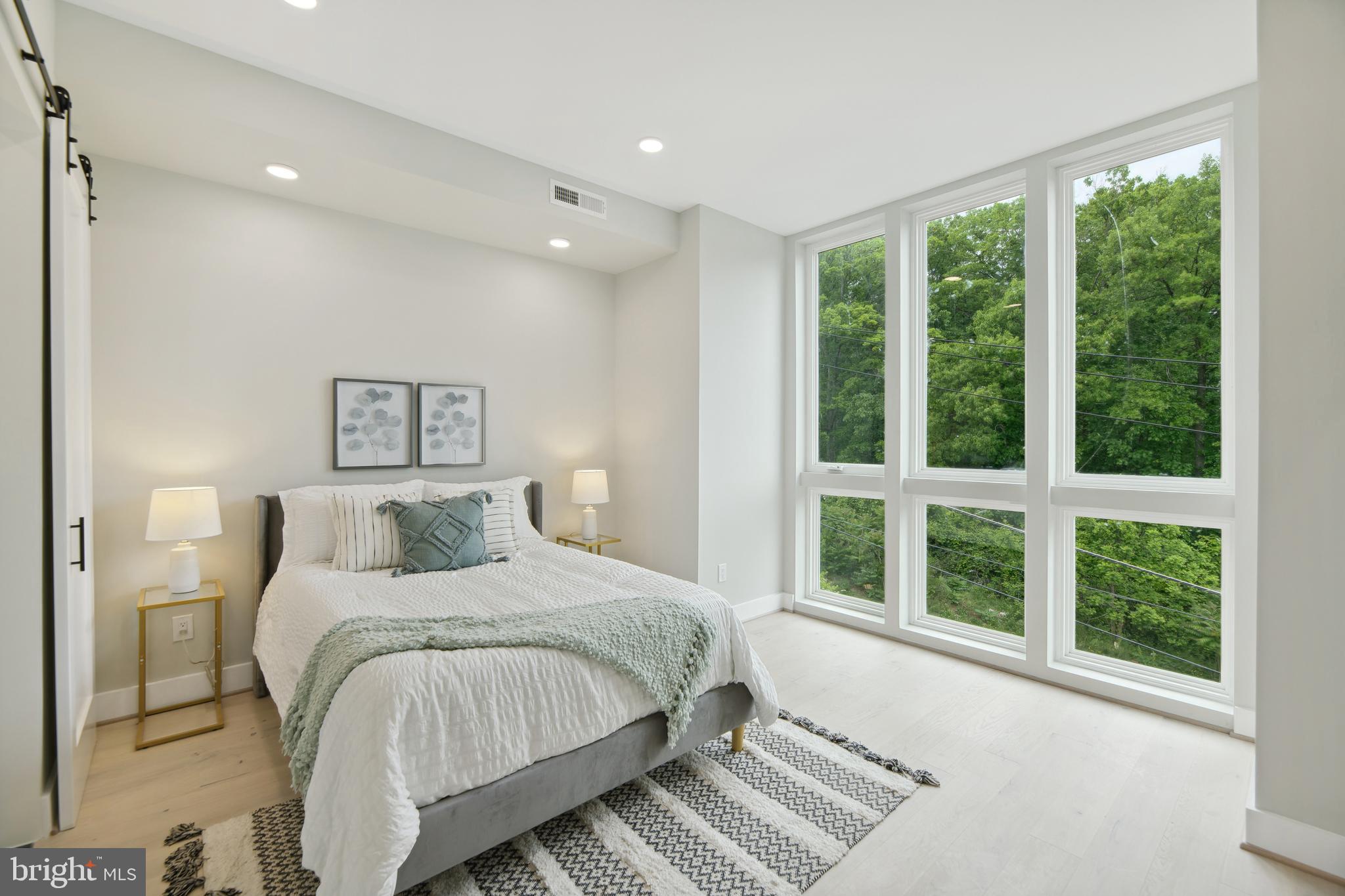 2213 M Street Northeast, Unit 6 Washington, DC 20002 - Photo 8 of 16