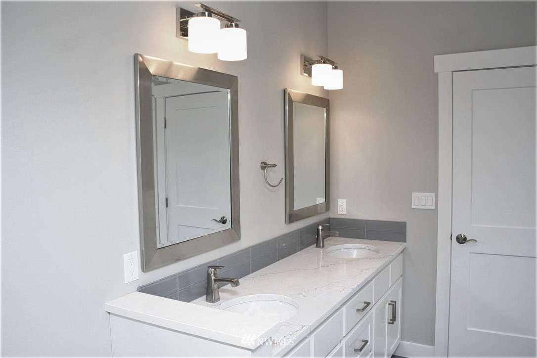 1954 Feather Drive Lynden, WA 98264 - Photo 18 of 25