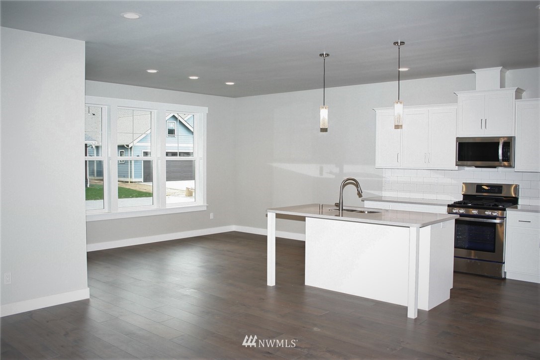 1954 Feather Drive Lynden, WA 98264 - Photo 6 of 25