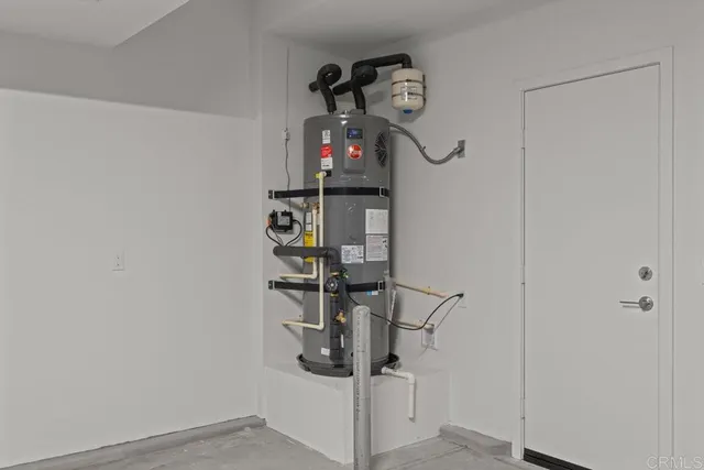 $939,990 | 740 Kingbird Loop, Oceanside, CA 92058