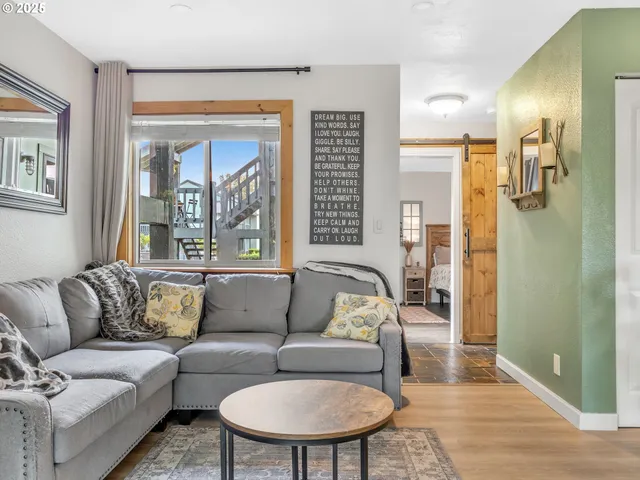 $245,000 | 344 Northeast Skipanon Drive, Unit 344, Warrenton, OR 97146