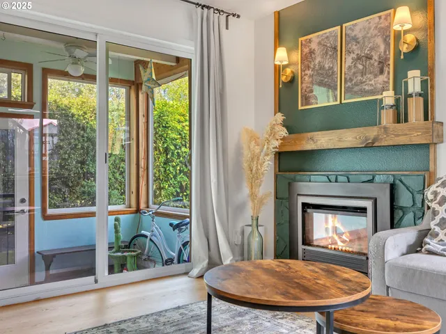 $245,000 | 344 Northeast Skipanon Drive, Unit 344, Warrenton, OR 97146