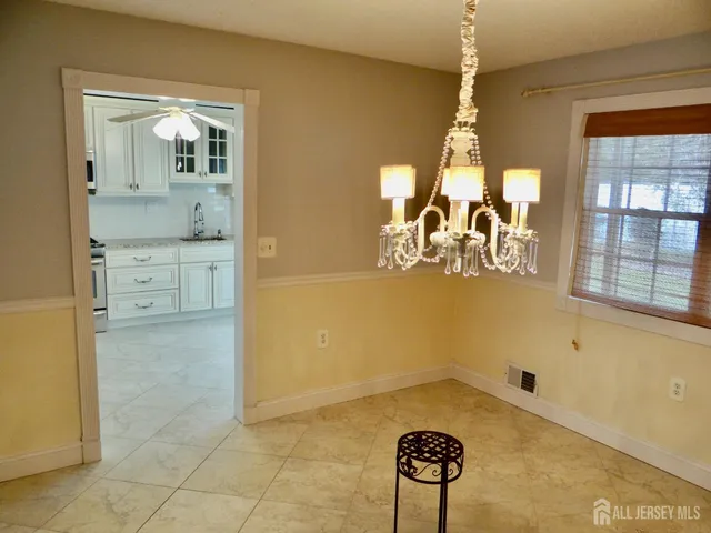 $3,700 | 514 Leawood Avenue, Toms River, NJ 08755