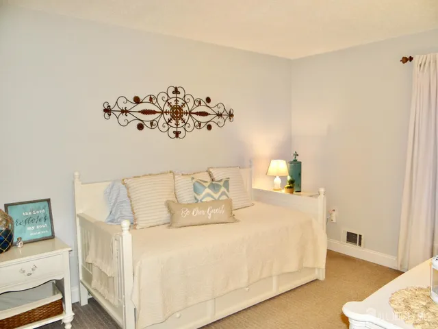 $3,700 | 514 Leawood Avenue, Toms River, NJ 08755