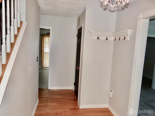 $3,700 | 514 Leawood Avenue, Toms River, NJ 08755