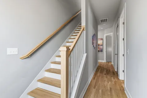 $765,000 | 1000 West Trinity Lane, Nashville, TN 37218
