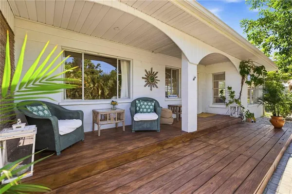$619,000 | 624 Bayshore Road, Nokomis, FL 34275