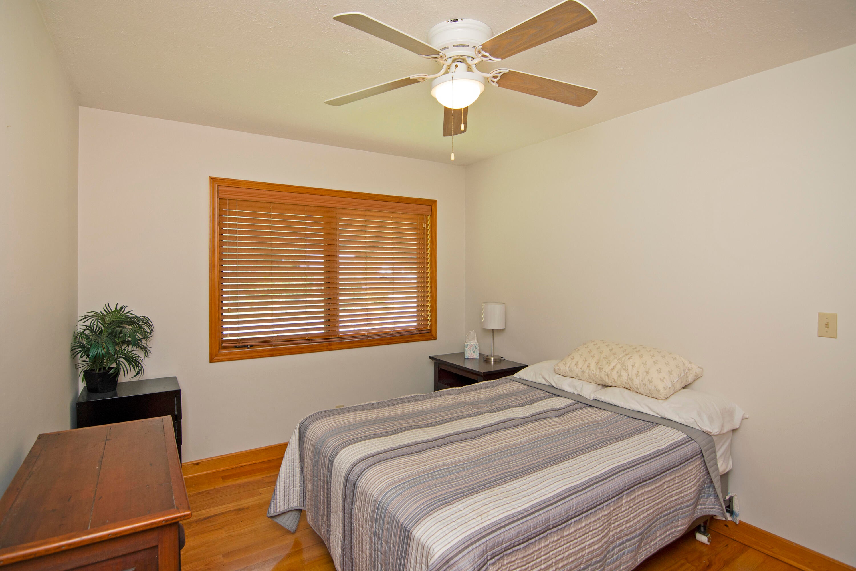 635 Windpsalm Road Renick, WV 24966 - Photo 31 of 74 Gallery Image 31